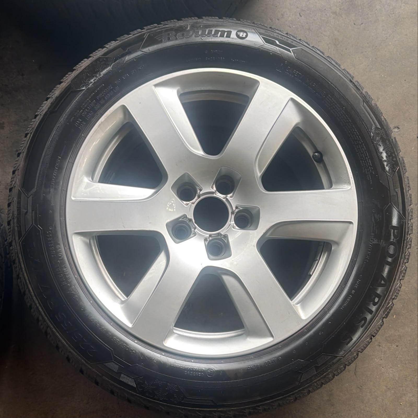 Barum Polaris 5 225/55 R17